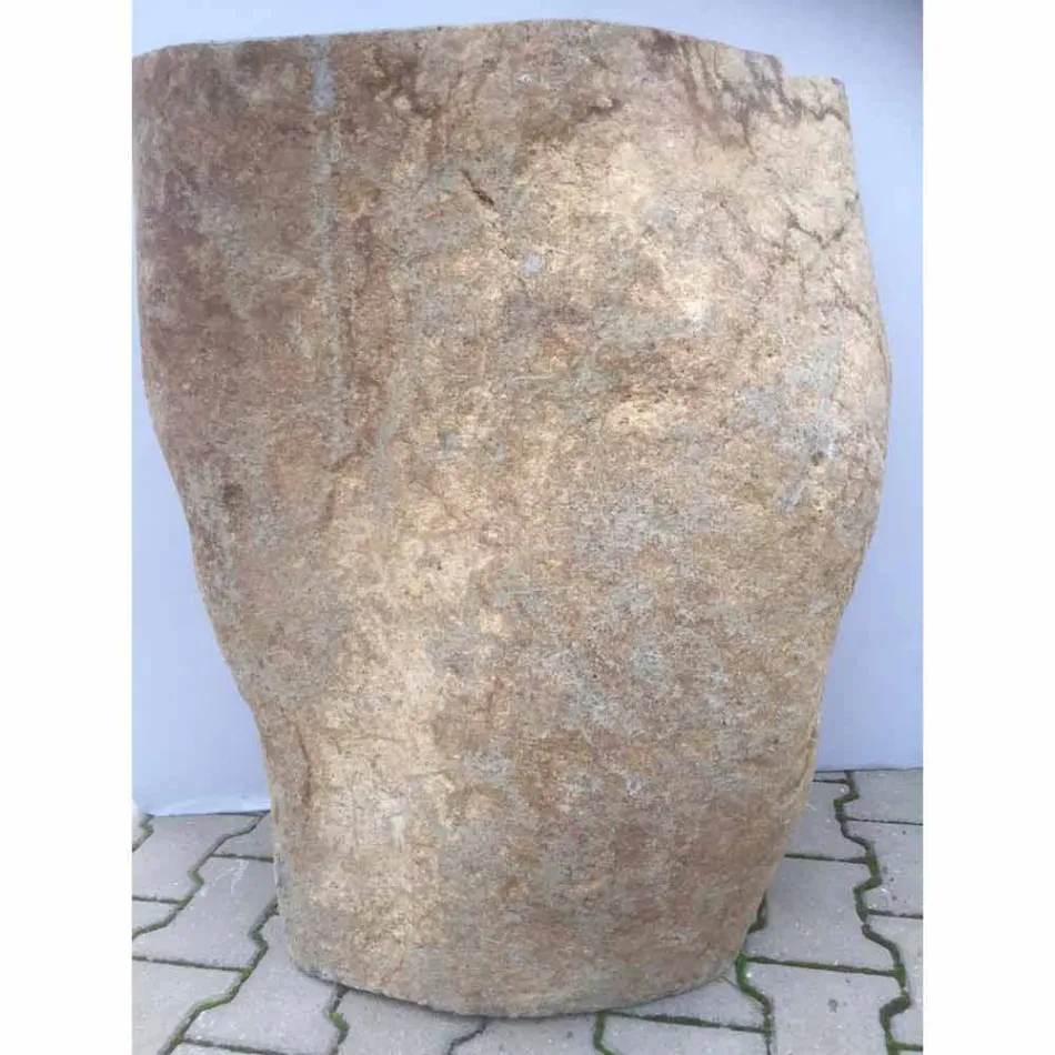 Návrh koupelny umyvadlo v přírodním kameně Moře, unikátní kus Viadurini