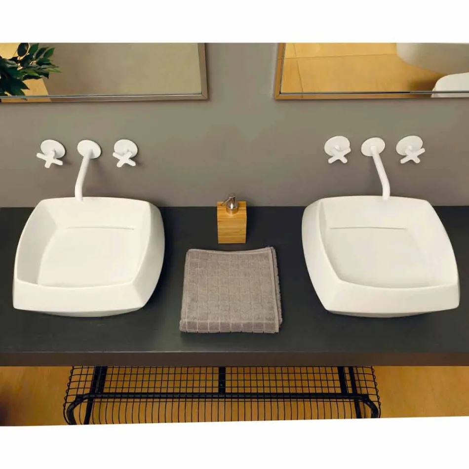 Umývadlo v bílém keramickém provedení vyrobené v Itálii Simon Viadurini