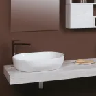 Oválné umyvadlo na desku z bílé keramiky s moderním designem - Papavero Viadurini