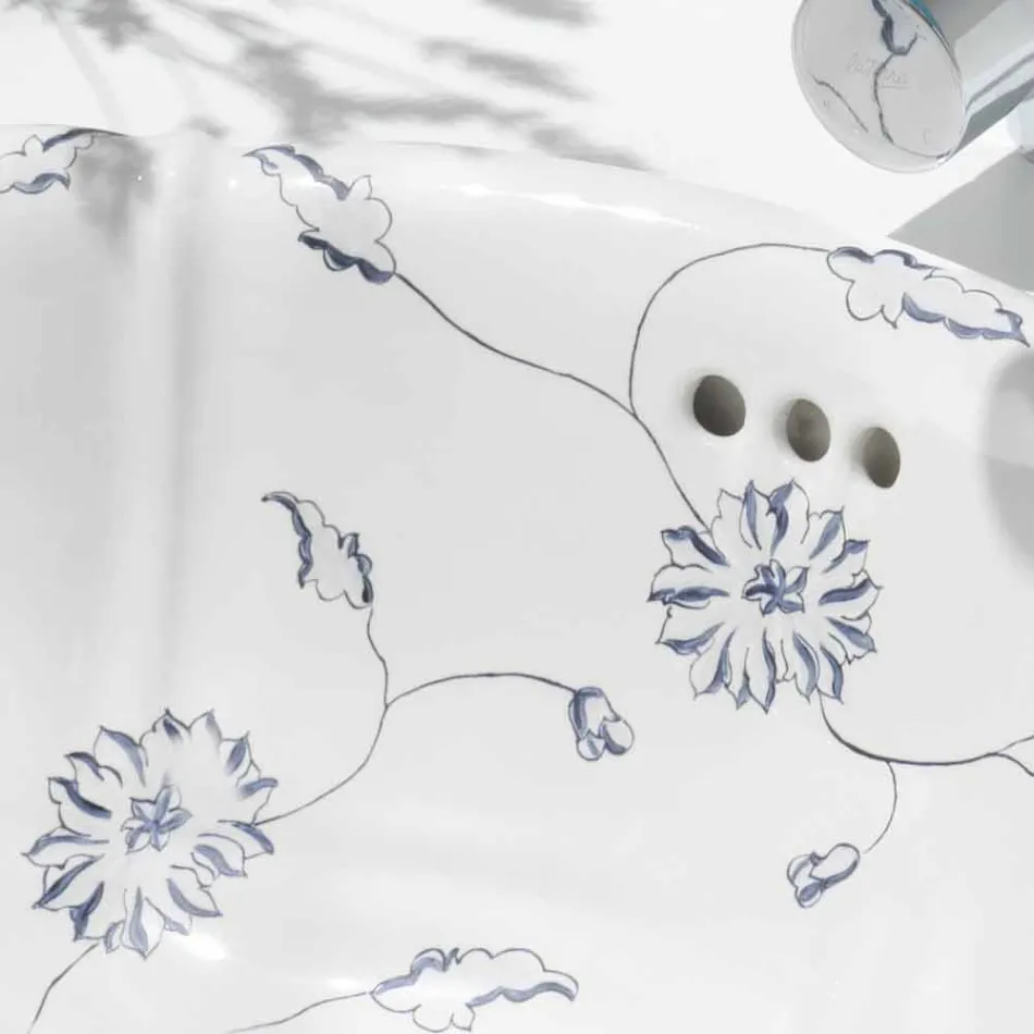 Kulaté zapuštěné umyvadlo v klasickém porcelánu vyrobené v Itálii, Santiago Viadurini