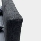 Manželská postel 160x190 s vertikálními embosovanými šňůrami - maska Viadurini