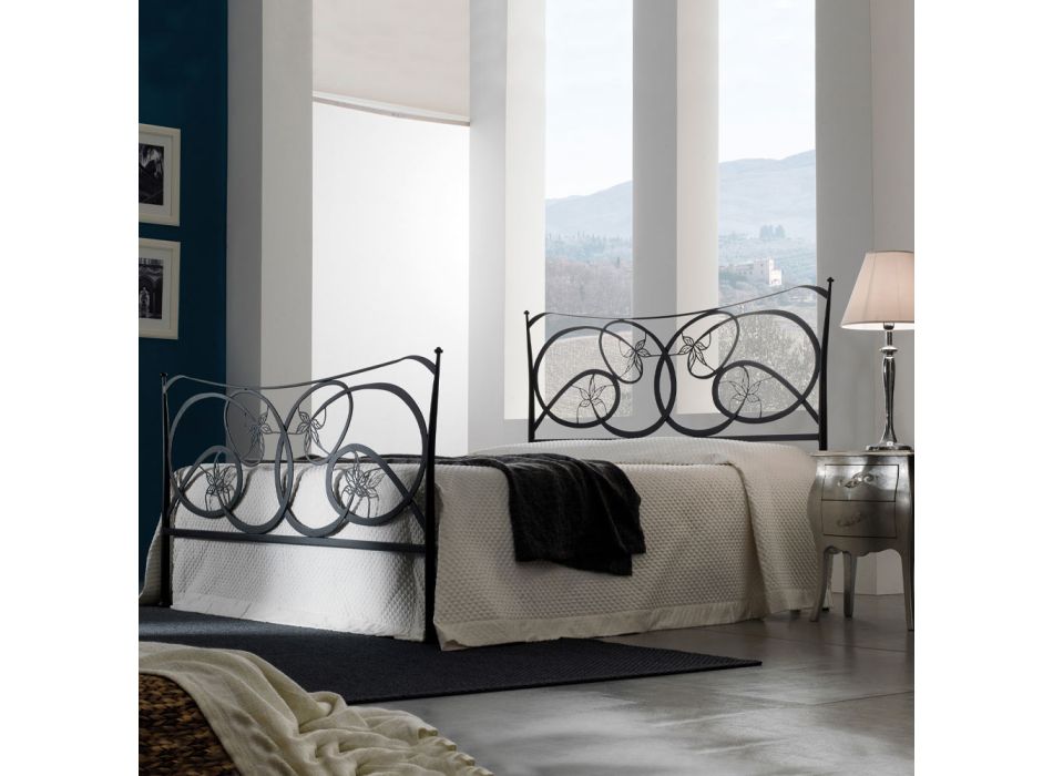 Manželská postel s polštáři, matrací a 2 nočními stolky Made in Italy - Natural Viadurini