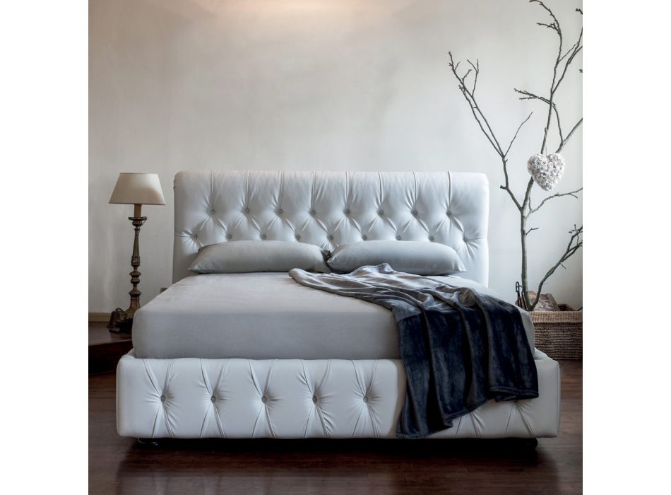 Manželská postel s capitonné polstrováním a dřevěnými nohami - Briosco Viadurini