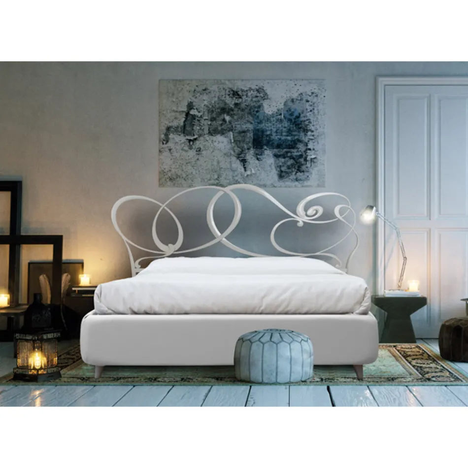 Manželská postel s železným čelem a polstrovaným rámem postele Made in Italy - Kenzo Viadurini