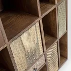 Knihovna z mangového dřeva a recyklované zásuvky s dekoracemi Homemotion - Auriel Viadurini