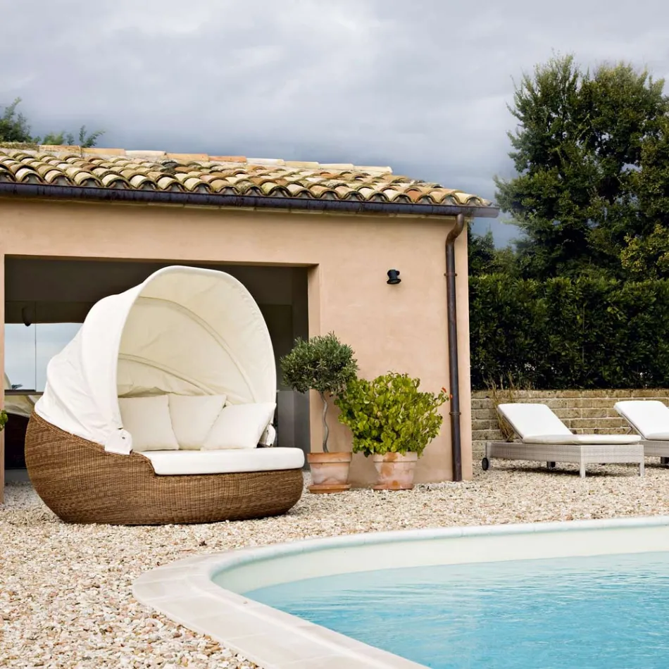 Zahradní lehátko s polyratanovou stříškou - Colin Viadurini