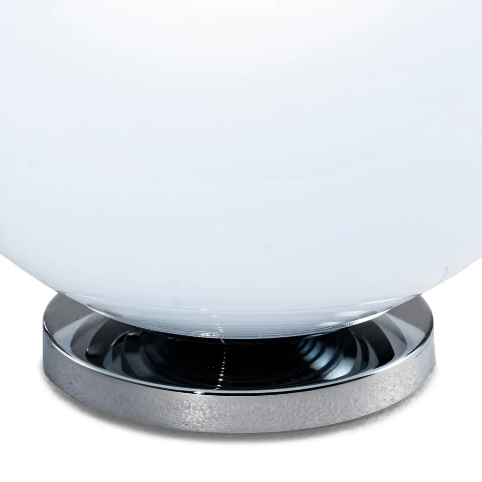 Stolní lampa Isotta ze skla a kovu ve dvou velikostech, vyrobená v Itálii Viadurini