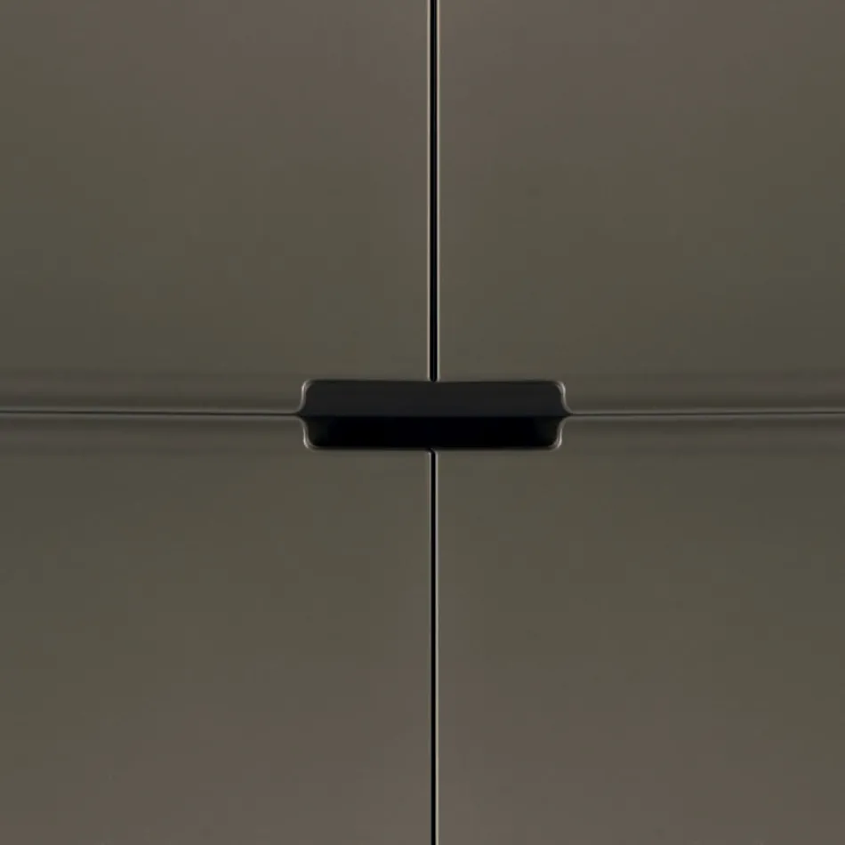 Příborník s Mdf strukturou a základnou s centrální patkou Made in Italy Viadurini