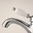 Ručně vyráběná mosazná umyvadlová baterie klasického stylu s pákou - Noriana Viadurini