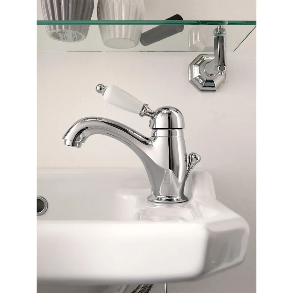 Ručně vyráběná mosazná umyvadlová baterie klasického stylu s pákou - Noriana Viadurini