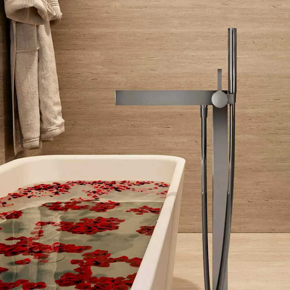 Moderní páková baterie pro vanu z chromovaného kovu - Girino Viadurini