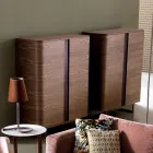 Návrhová skříňka z masivního dřeva York 2A Grilli vyrobená v Itálii Viadurini