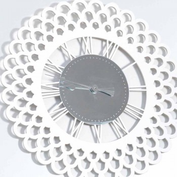 Bílé dřevěné nástěnné hodiny velké a moderní květinový design - Gerbera