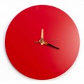 Červené nástěnné hodiny s italským kulatým a moderním designem ve dřevě - Callisto
