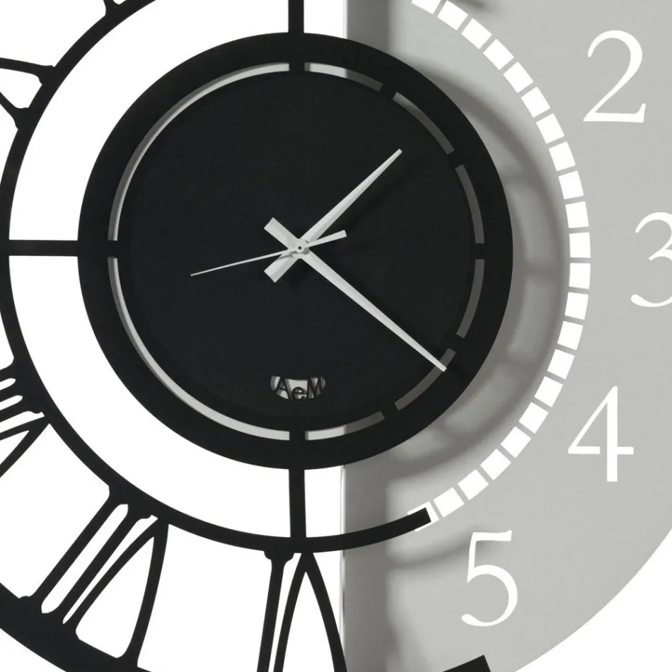 Moderní kulaté designové železné nástěnné hodiny s dvojitým číslováním - Kassio Viadurini