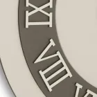 Nástěnné hodiny z MDF a římské číslice v plátěném reliéfu - Chronoform Viadurini