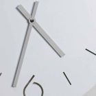 Klasický design bílé nástěnné hodiny z kulatého dřeva - Septimius Viadurini