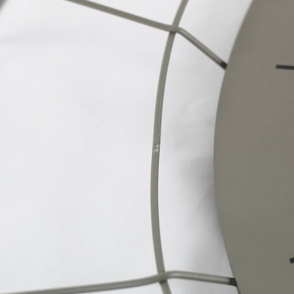 Moderní nástěnné hodiny Adalgiso z barevné oceli, vyrobené v Itálii Viadurini