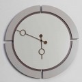 Velké kulaté nástěnné hodiny moderní design v hnědé a béžové dřevo - Osvego