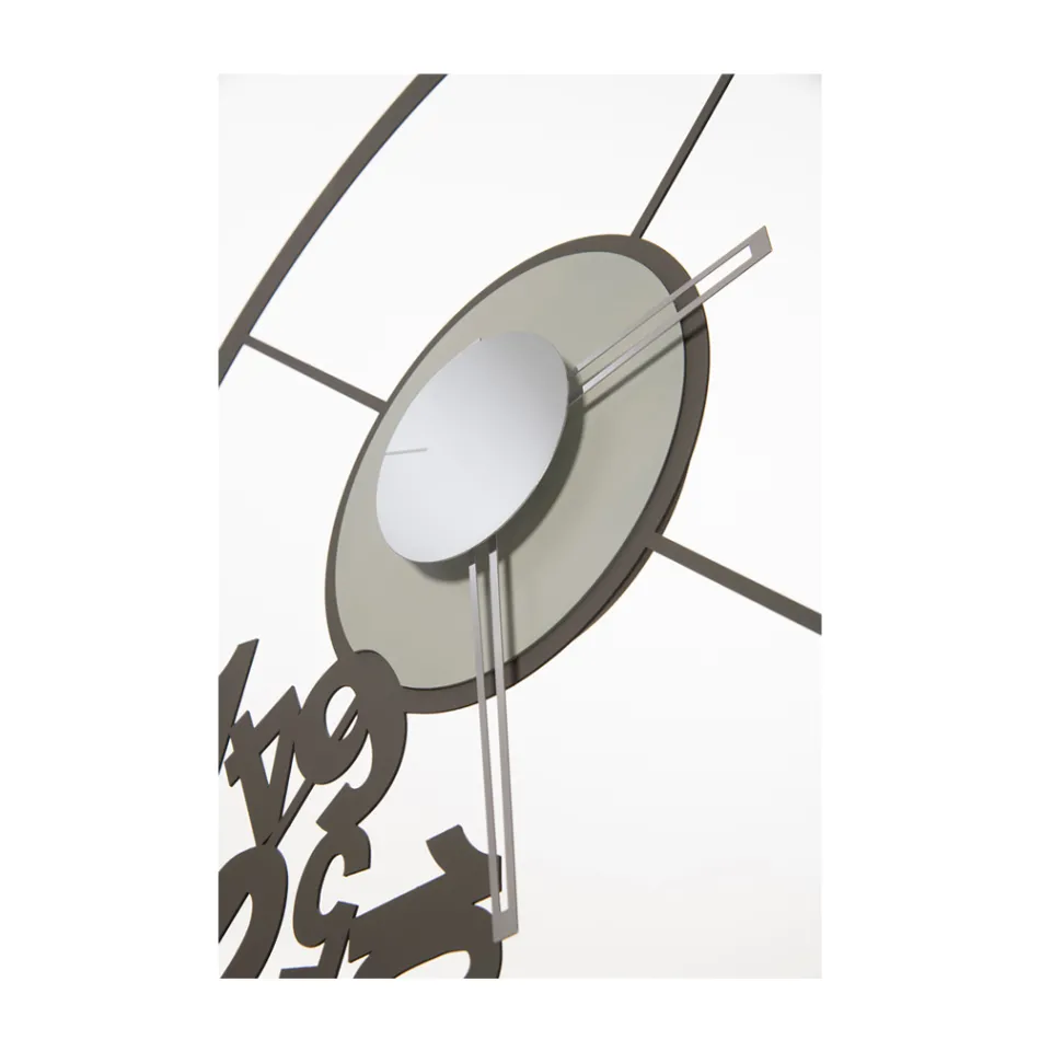 Hodiny vyrobené ze železa s padlými čísly Made in Italy - Beran Viadurini