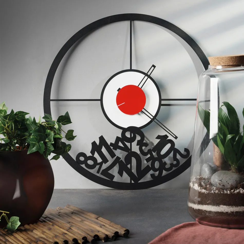 Hodiny vyrobené ze železa s padlými čísly Made in Italy - Beran Viadurini