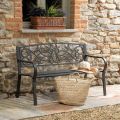 Zahradní lavička z kovu s různými povrchovými úpravami - sešívačka