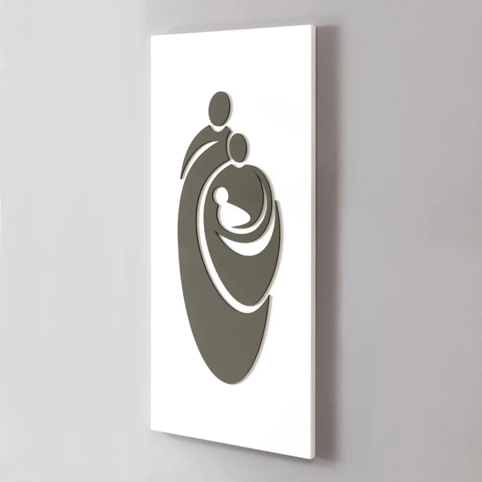 Panel zobrazující laserem vyrytou rodinu Made in Italy – Chiaki Viadurini