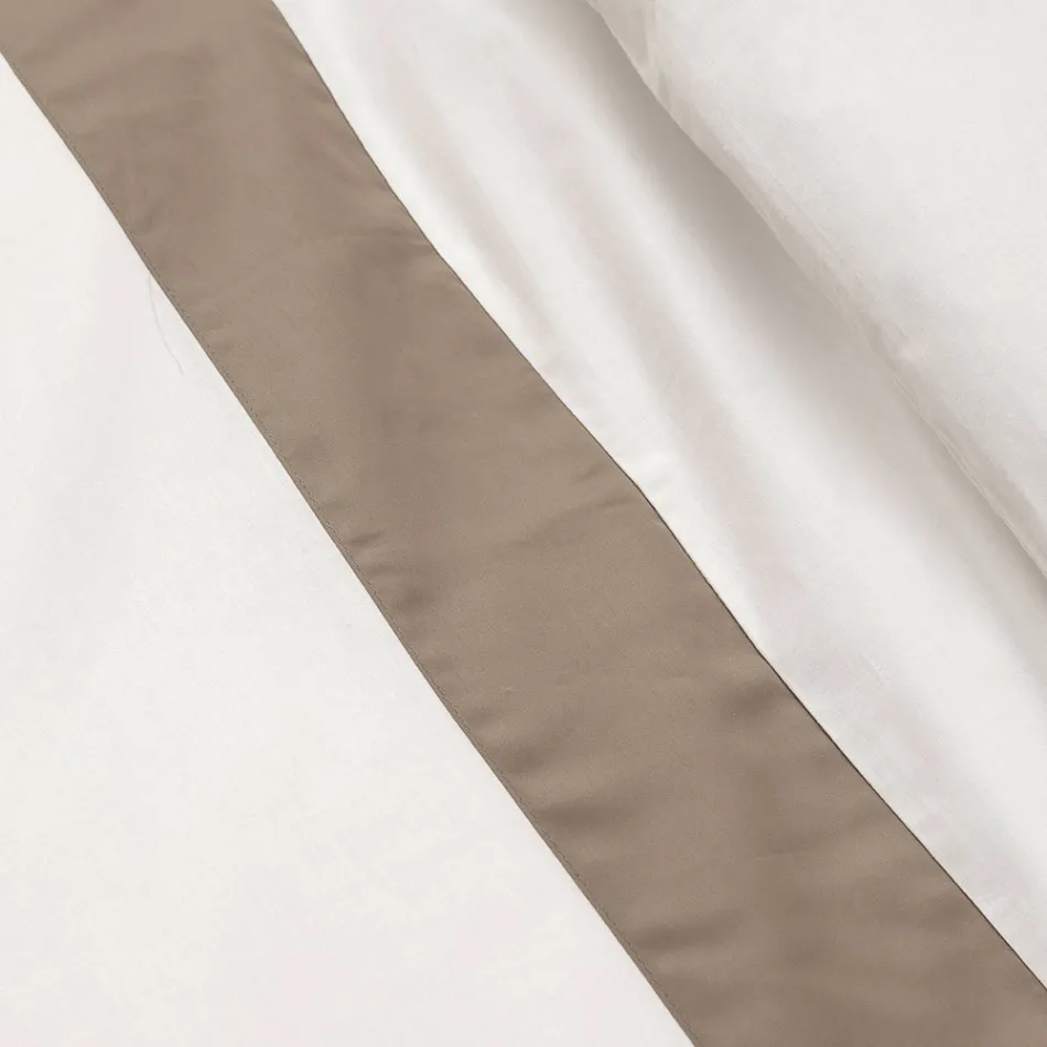 Sada saténových povlaků na přikrývku ze 100% bavlny a 10% bavlny s 1 povlakem na polštář - detail Viadurini