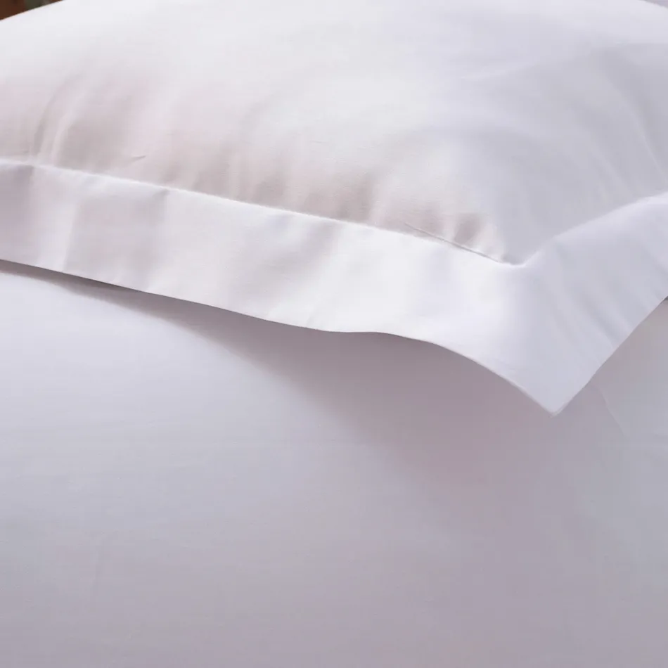 Sada dvojitých povlaků na přikrývku ze 100% bavlněného saténu Made in Italy - Nadýchané Viadurini