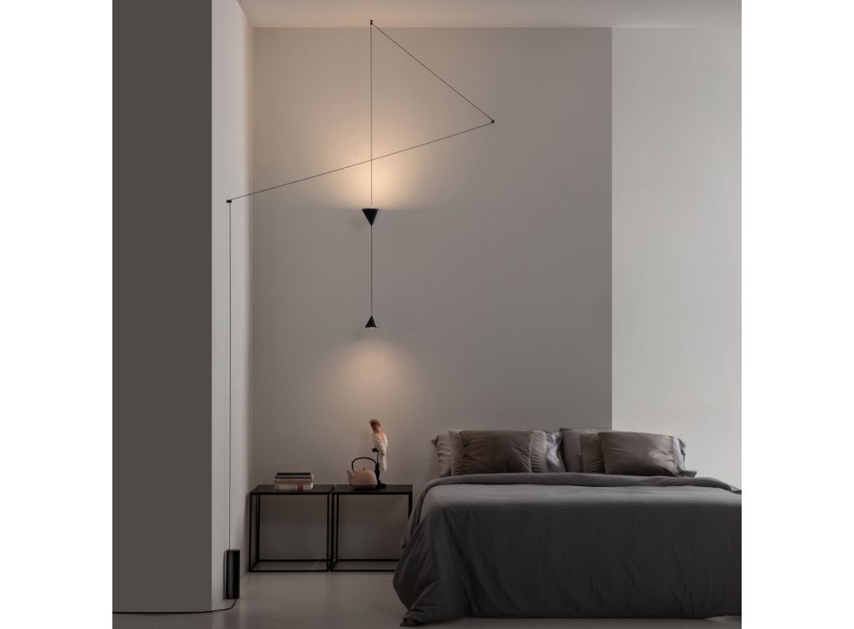Stojací lampa v černém hliníku a dvoukuželovém minimálním designu - Mercado Viadurini