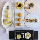 Kulatý sýrový talíř v bílém nebo černém mramoru vyrobený v Itálii - Kirby Viadurini