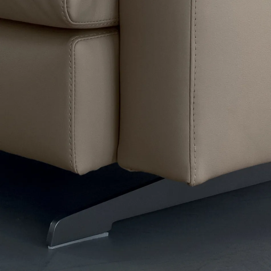 Křeslo s polstrováním sedáku z peří a polyesteru Made in Italy - Malizioso Viadurini