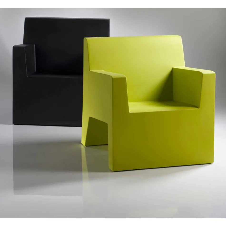 Jut by Vondom navrhl venkovní křeslo z polyethylenové pryskyřice Viadurini