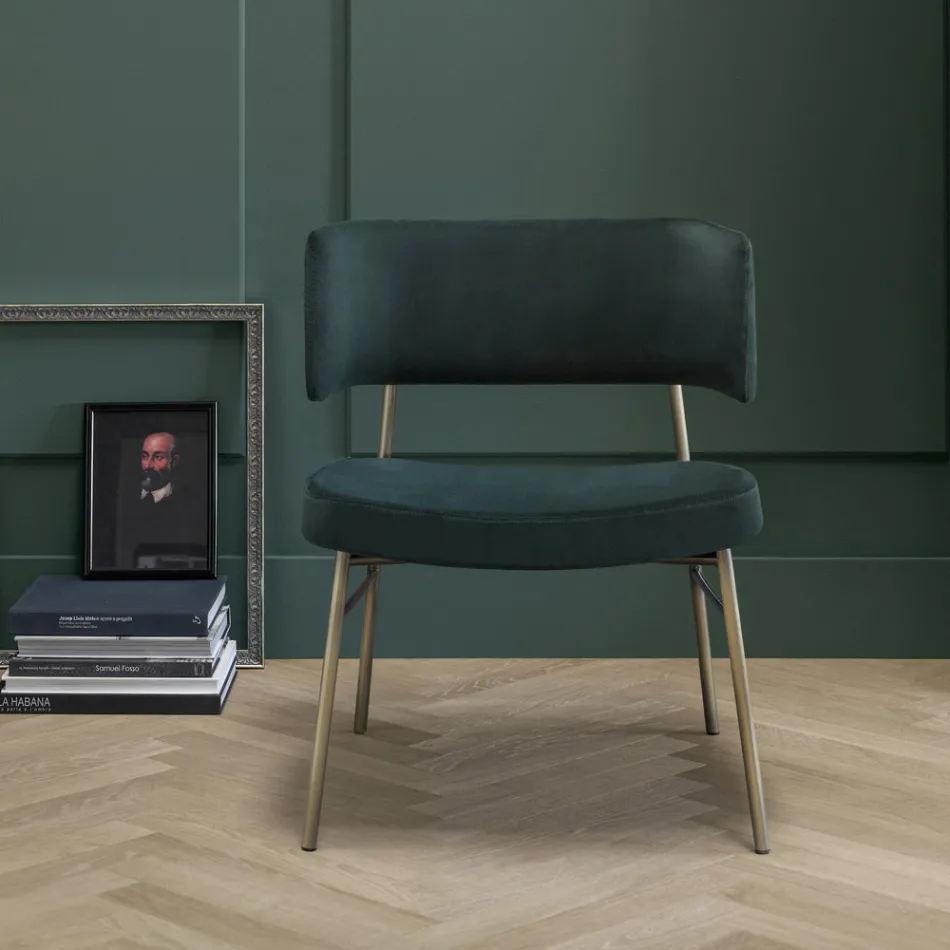 Sametové křeslo do obývacího pokoje s kovovou konstrukcí Made in Italy - Aljaška Viadurini