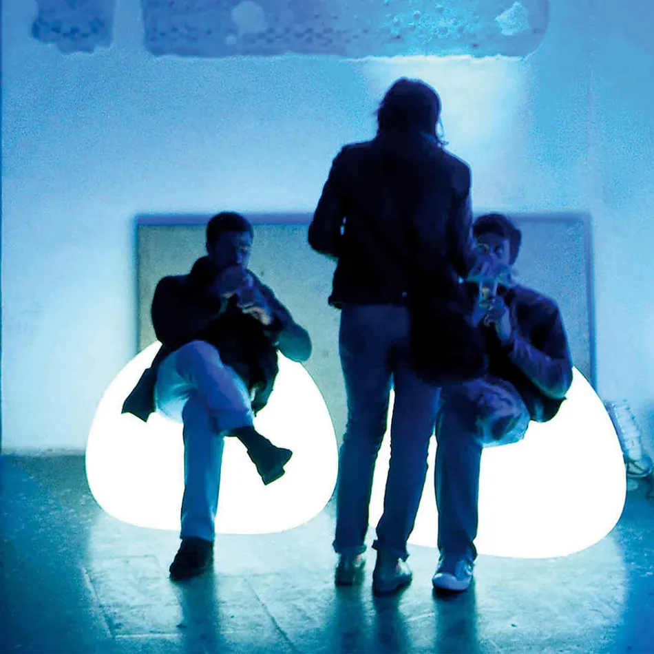 Venkovní světelné křeslo s LED světlem z polyetylenu Made in Italy - Ervin Viadurini