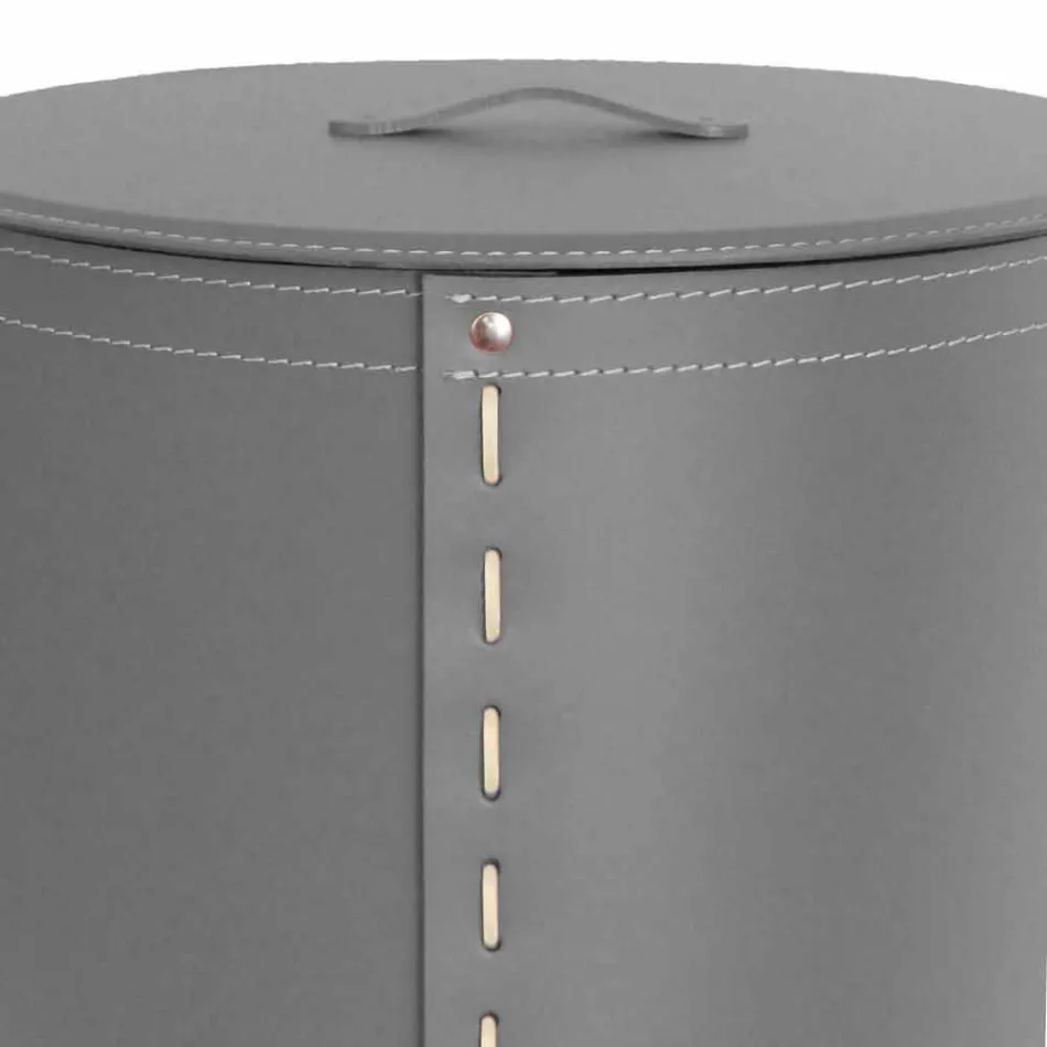 Oválný koš na prádlo v regenerované kůži Riky vyrobené v Itálii Viadurini