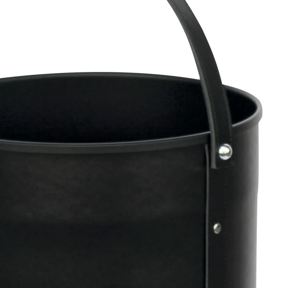 Kulatý držák na polena z ekokůže s kolečky Made in Italy - Chameleon Viadurini