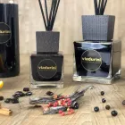 Domácí vůně Ginger Black Pepper 500 ml s tyčinkami - Viaduriniinblack Viadurini