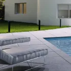 Venkovní LED reflektor v bílém nebo černém hliníku - zahrada Viadurini