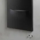 Vertikální hydraulický radiátor s moderním ocelovým designem do 850 W - řez Viadurini