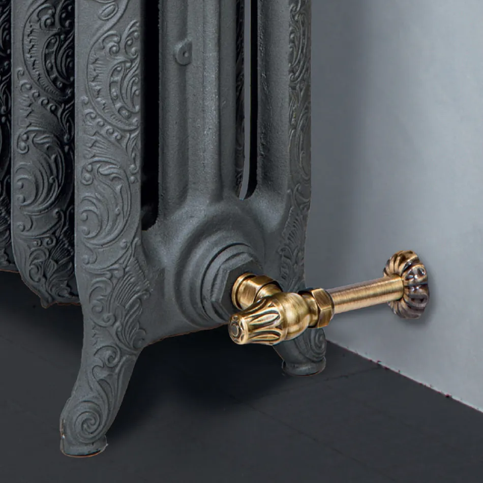 Hydraulický litinový radiátor se 3 sloupky zdobený - vanilin Viadurini