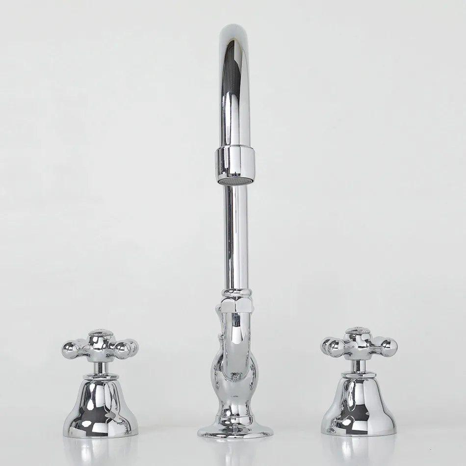 3otvorová koupelnová umyvadlová baterie z mosazi s vysokým výtokem a odtokem - Ercolina Viadurini