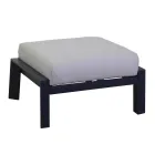 Obývací pokoj sestávající z pohovky, konferenčního stolku a křesel s podnožkou - nástěnka Viadurini