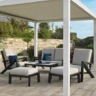 Obývací pokoj sestávající z pohovky, konferenčního stolku a křesel s podnožkou - nástěnka Viadurini