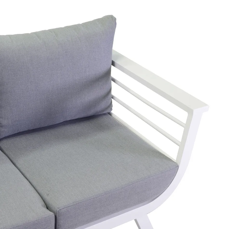 Venkovní obývací pokoj sestávající z 1 trojmístné pohovky, 2 křesel a 1 konferenčního stolku - Righello Viadurini