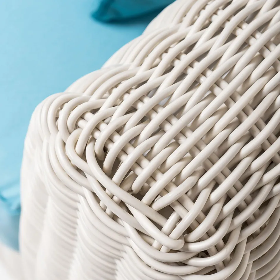 Venkovní salonek v polyratanových a modrých polštářích - Charlie Viadurini