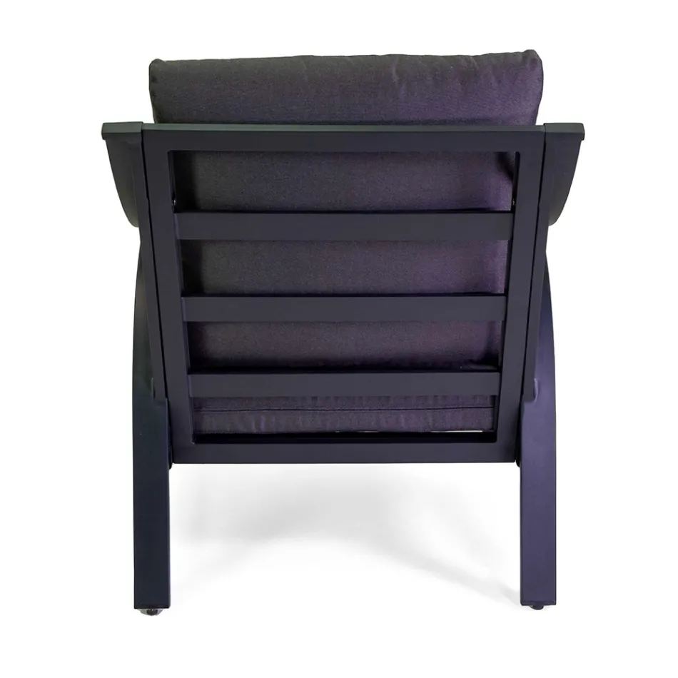 Obývací pokoj z hliníku s područkami z brazilského teaku - Deník Viadurini