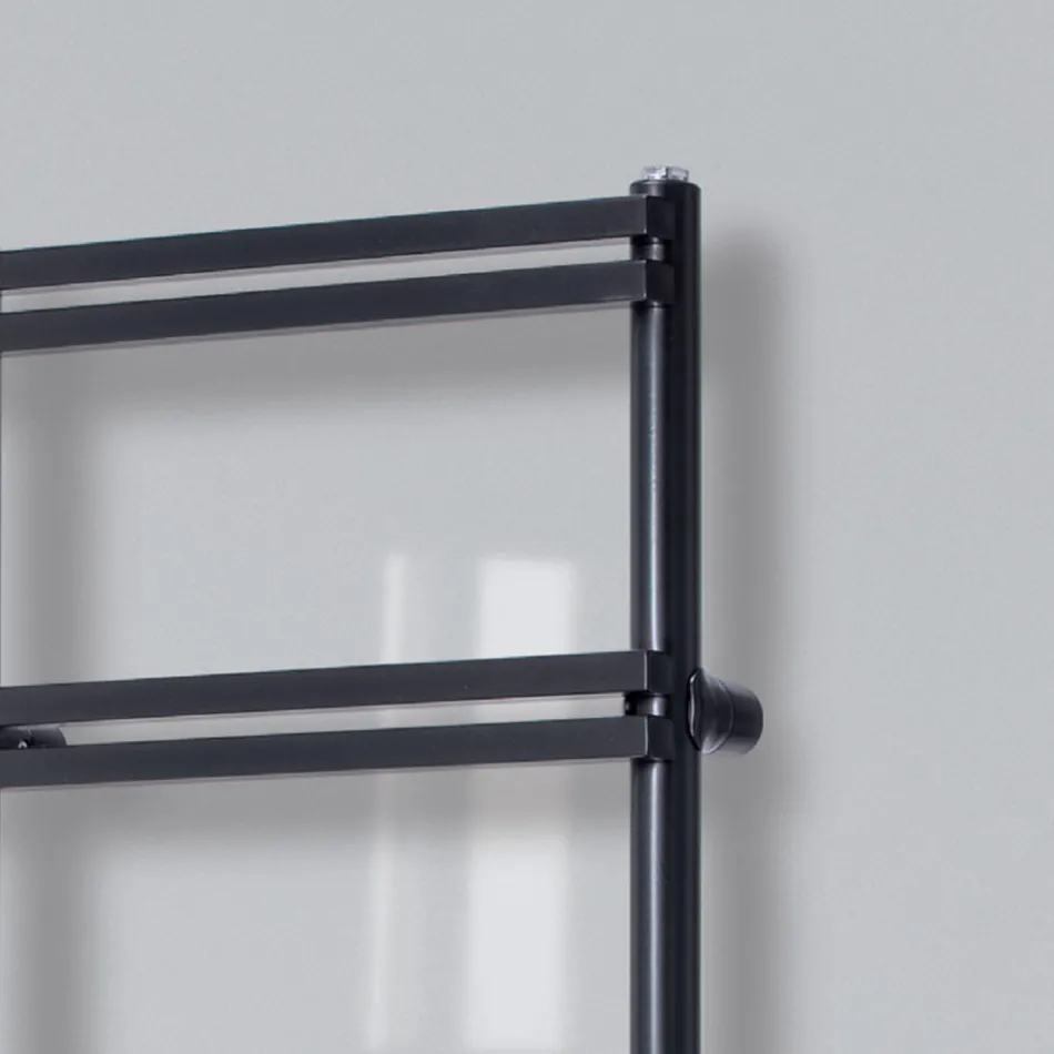 Elektrický ohřívač ručníků s vertikálními kolektory Made in Italy - Ginger Viadurini