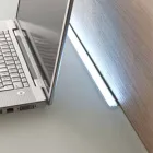 Závěsný stůl z křišťálu s kovovou konstrukcí vyrobený v Itálii - křemík Viadurini