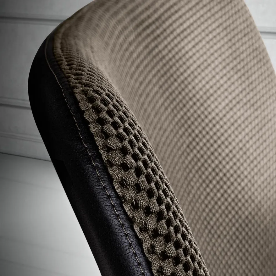 Židle s podnožkou z tkaniny Vulcano a kovovými nohami Made in Italy - Amane Viadurini